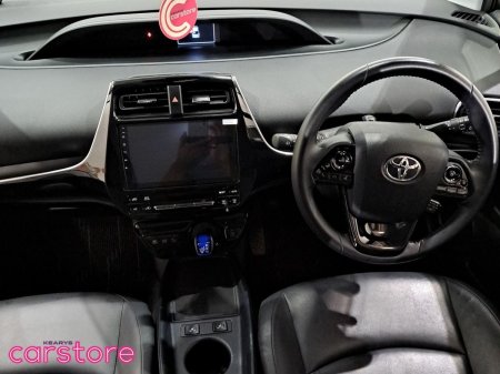 2020 Toyota Prius - photo 11