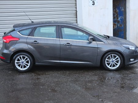 2015 Ford Focus - photo 3
