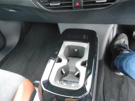 2026 Volkswagen ID.4 - photo 11