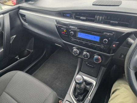 2016 Toyota Corolla - photo 10