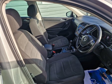 2018 Volkswagen Tiguan - photo 9