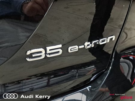 2025 Audi Q4 e-tron - photo 30
