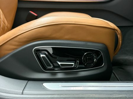 2023 Audi A8 - photo 25