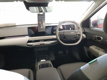2027 Kia EV4 - photo 7