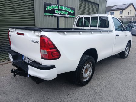 2021 Toyota Hilux - photo 4