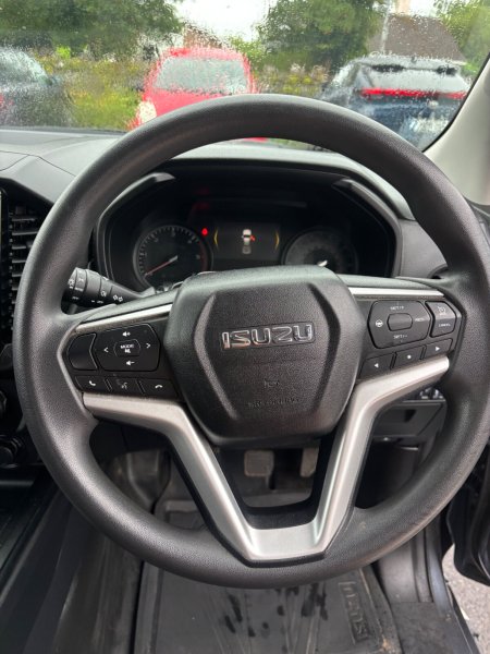 2023 Isuzu D-Max - photo 6