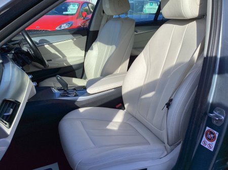 2017 BMW 5-Series - photo 16