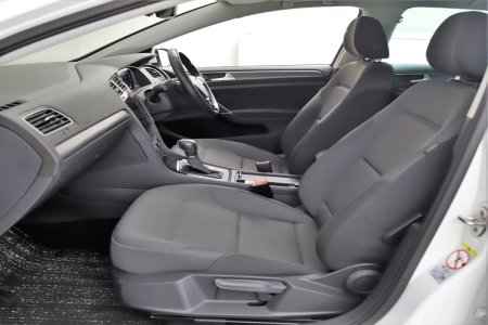 2019 Volkswagen Golf - photo 15