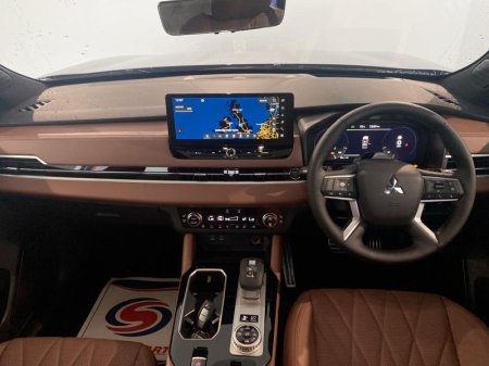 2026 Mitsubishi Outlander - photo 21