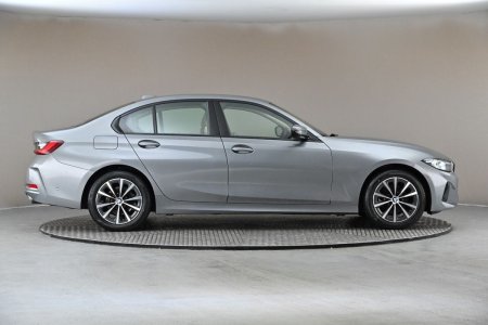 2023 BMW 3-Series - photo 11