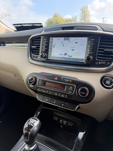 2019 Kia Sorento - photo 14
