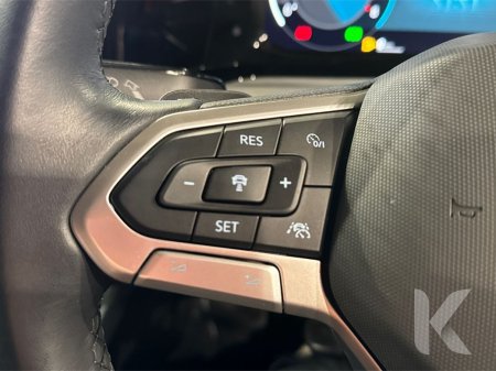 2023 Volkswagen Golf - photo 14