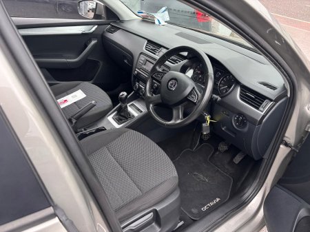 2014 Skoda Octavia - photo 7