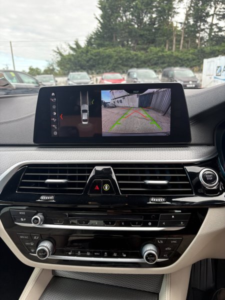 2018 BMW 5-Series - photo 9