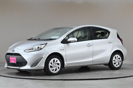 2020 Toyota Aqua - photo 4