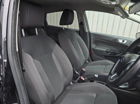 2017 Ford Fiesta - photo 11