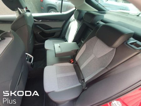 2025 Skoda Octavia - photo 6