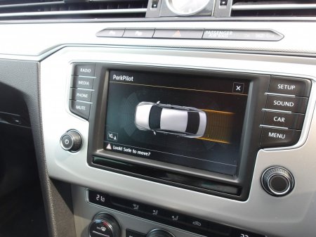 2016 Volkswagen Passat - photo 3