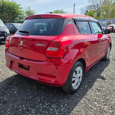 2018 Suzuki Swift - photo 9