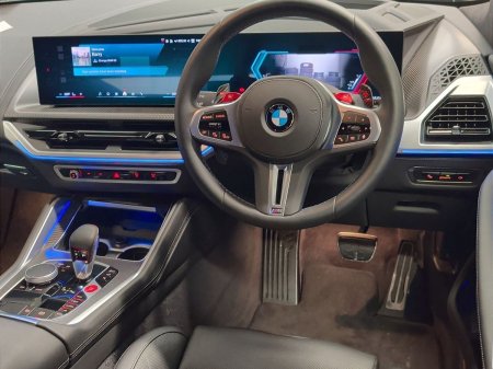 2026 BMW XM - photo 6