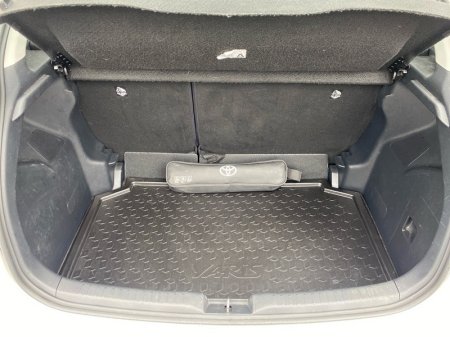 2024 Toyota Yaris - photo 10