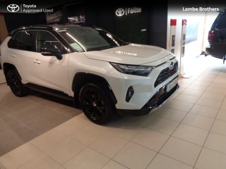 2024 Toyota RAV4 - photo 2