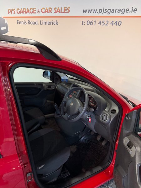 2010 Fiat Panda - photo 8