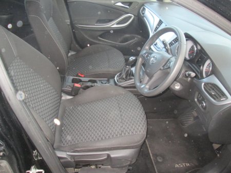 2017 Opel Astra - photo 13