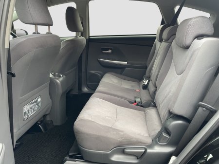 2013 Toyota Prius - photo 18