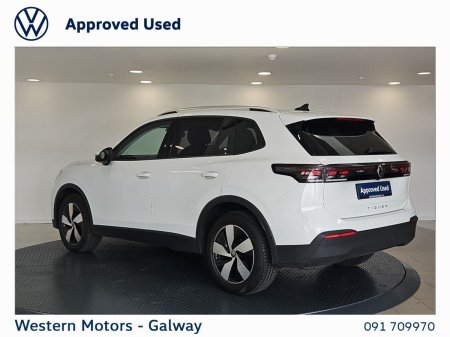 2024 Volkswagen Tiguan - photo 3