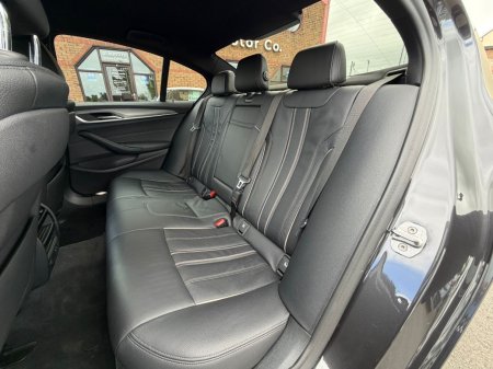 2020 BMW 5-Series - photo 16