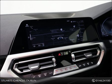 2022 BMW 3-Series - photo 13