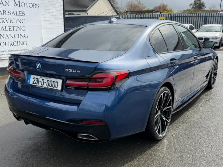 2023 BMW 5-Series - photo 4