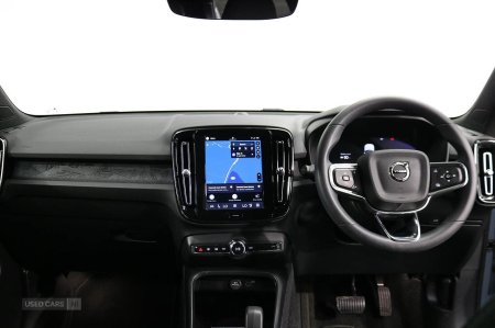 2023 Volvo XC40 - photo 17