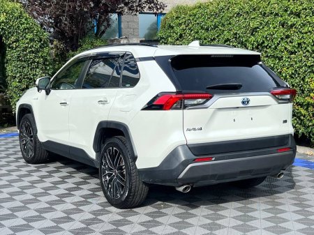 2020 Toyota RAV4 - photo 5