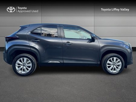 2023 Toyota Yaris Cross - photo 3