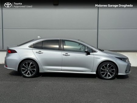 2025 Toyota Corolla - photo 3