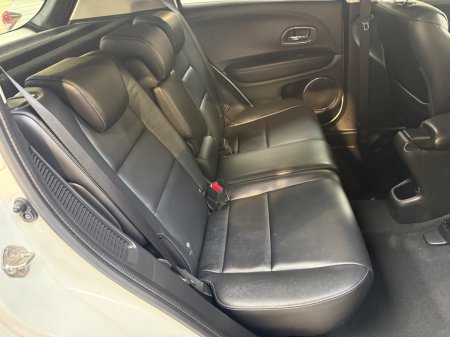 2015 Honda Vezel - photo 25