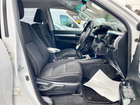 2021 Toyota Hilux - photo 5