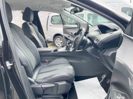 2023 Peugeot 3008 - photo 5