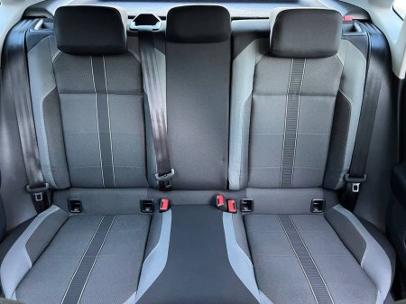 2020 Volkswagen Polo - photo 12