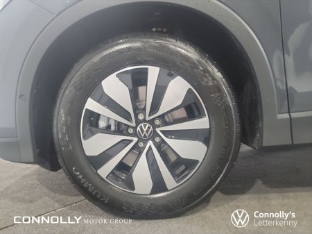 2026 Volkswagen Tiguan - photo 7