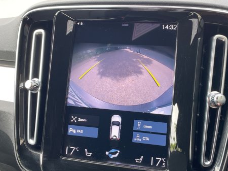 2023 Volvo XC40 - photo 11