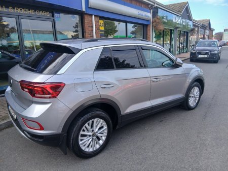 2023 Volkswagen T-Roc - photo 13