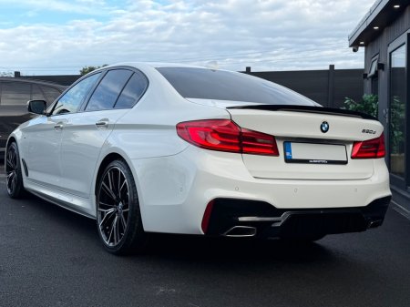 2018 BMW 5-Series - photo 6