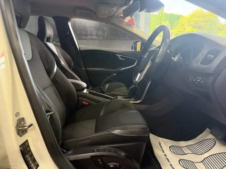 2015 Volvo V40 - photo 23