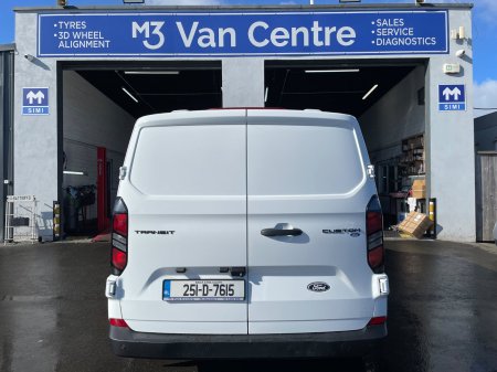 2025 Ford Transit - photo 4