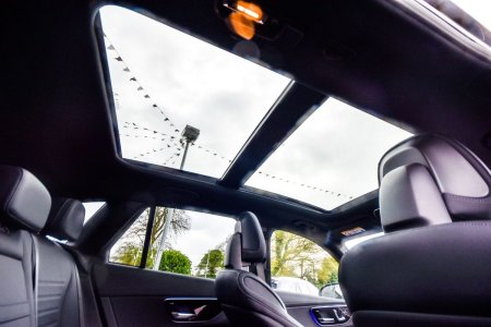 2025 Mercedes-Benz GLC - photo 15