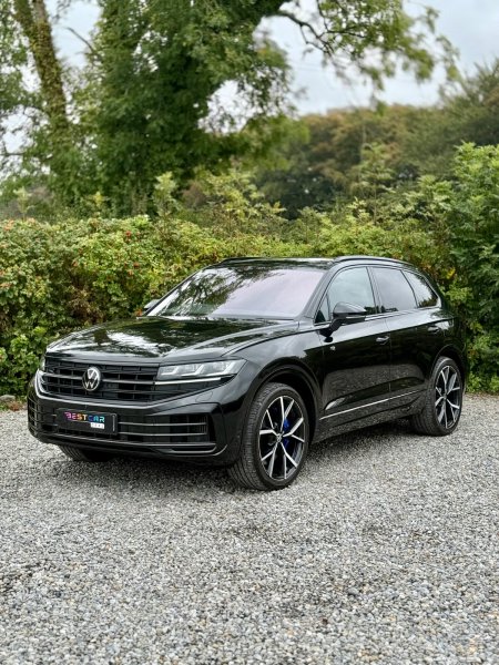 2024 Volkswagen Touareg - photo 13