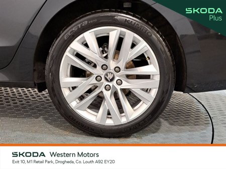 2026 Skoda Octavia - photo 9